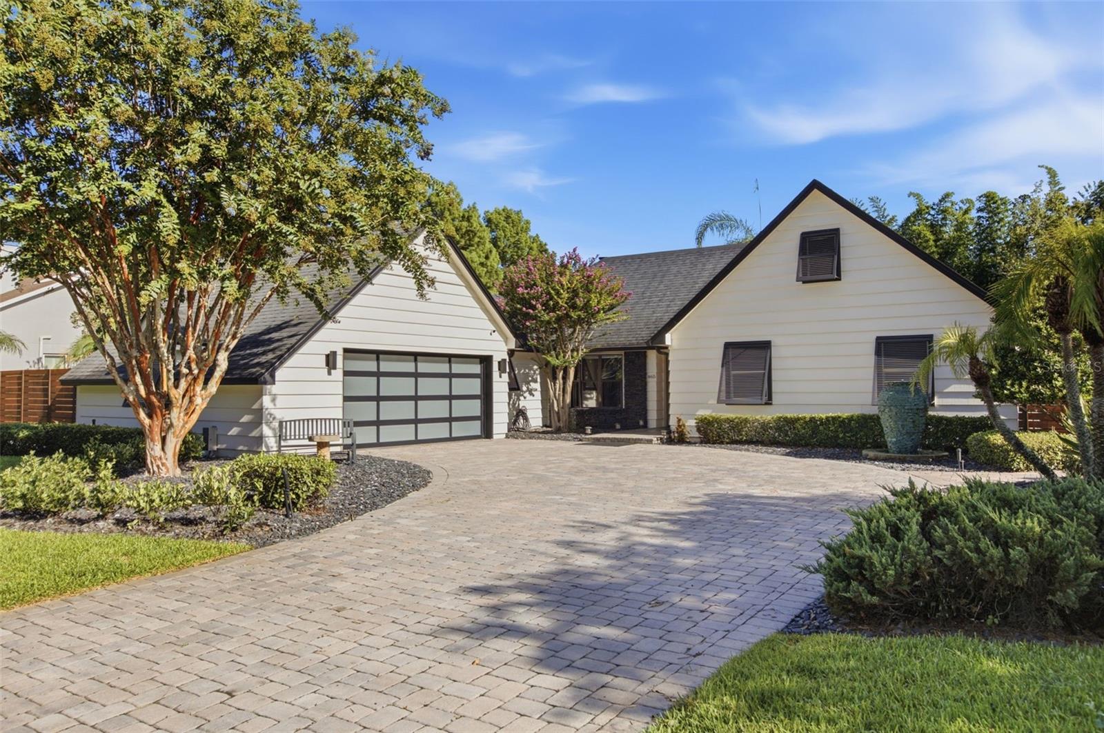 465 MANDALAY ROAD