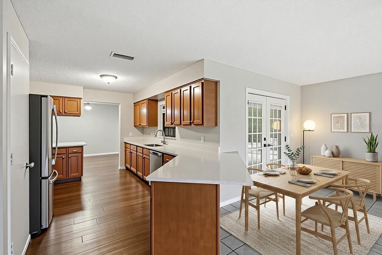 Listing photo 3 for 408 Coleman Dr
