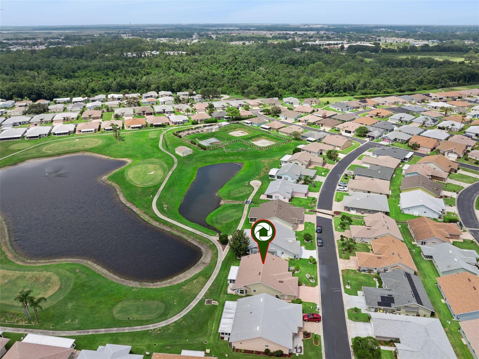 Listing photo 2 for 501 Eastlake Dr