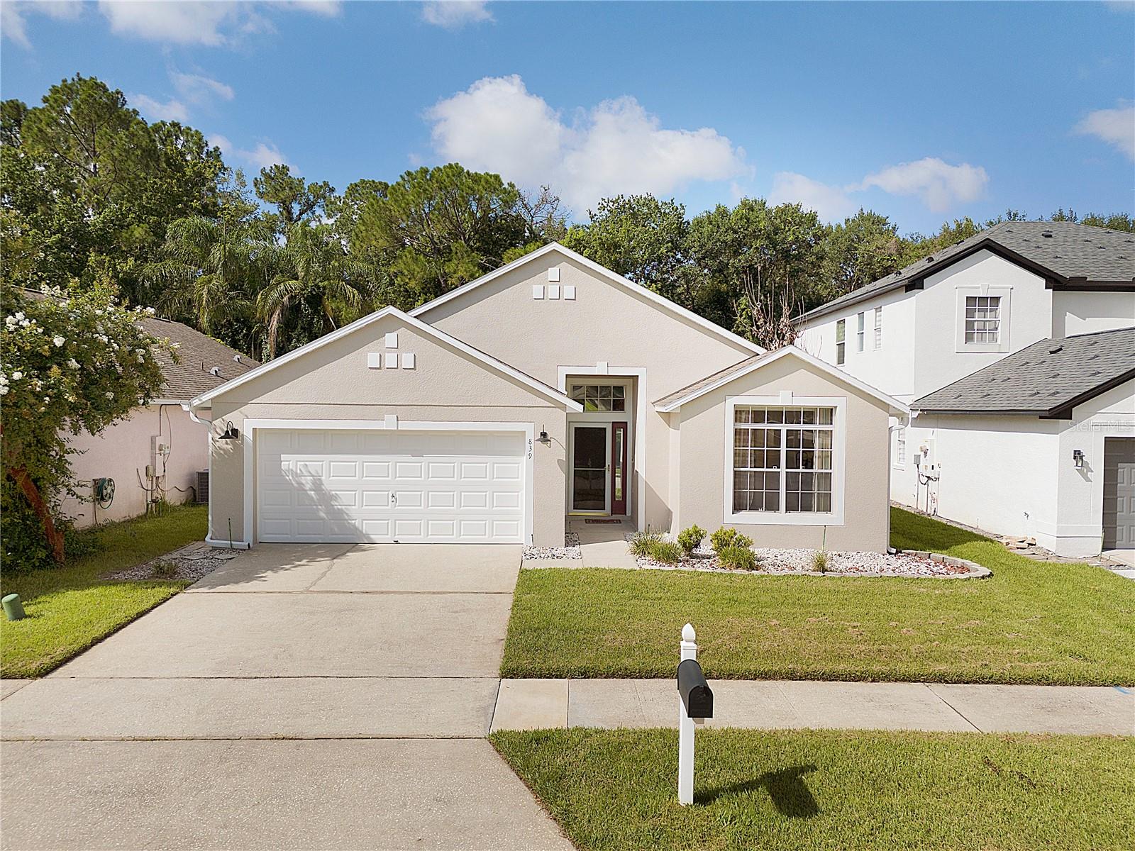 839 MATTOCKS COURT
