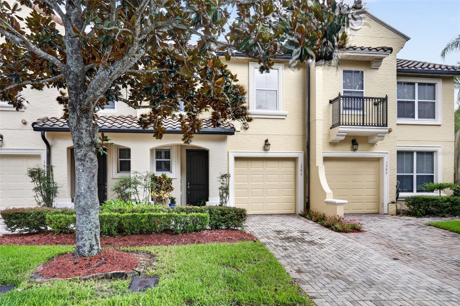 1395 BENEVOLENT STREET