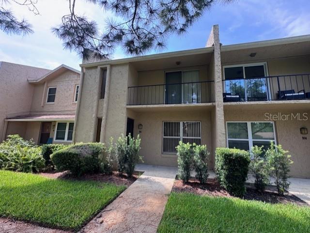 916 PARK LAKE CIRCLE Unit 34