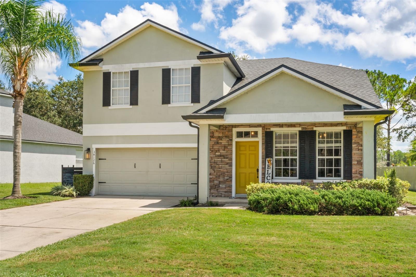 Listing photo 1 for 34126 Fortunado St