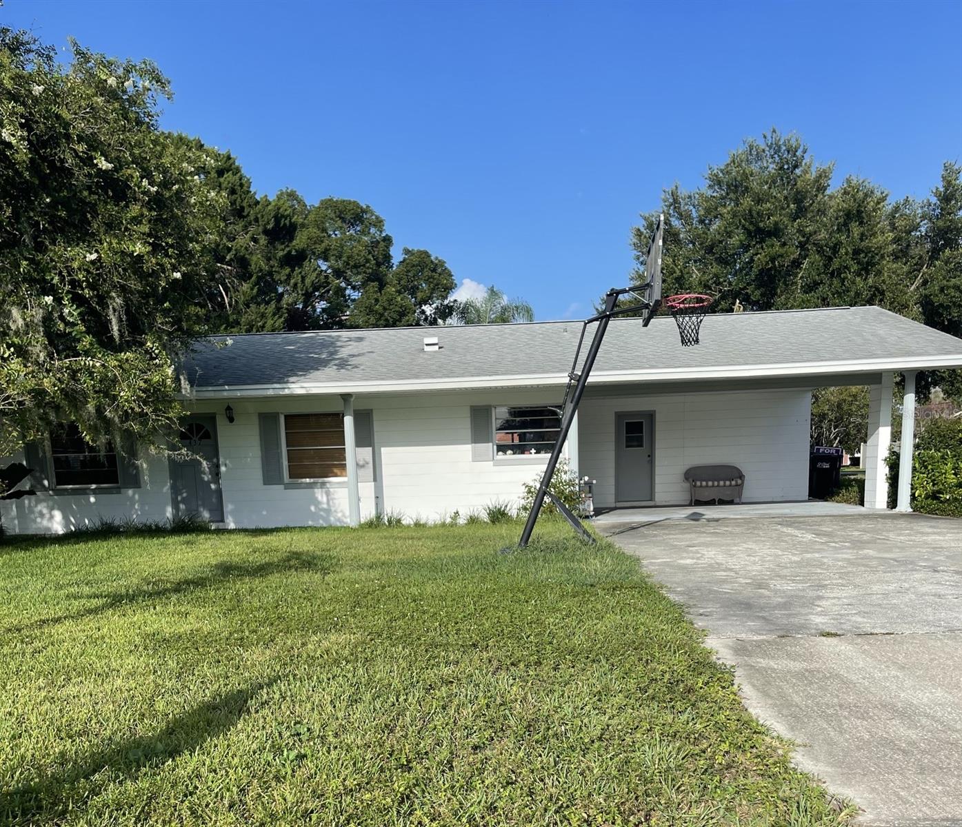 437 CAROLINA AVENUE