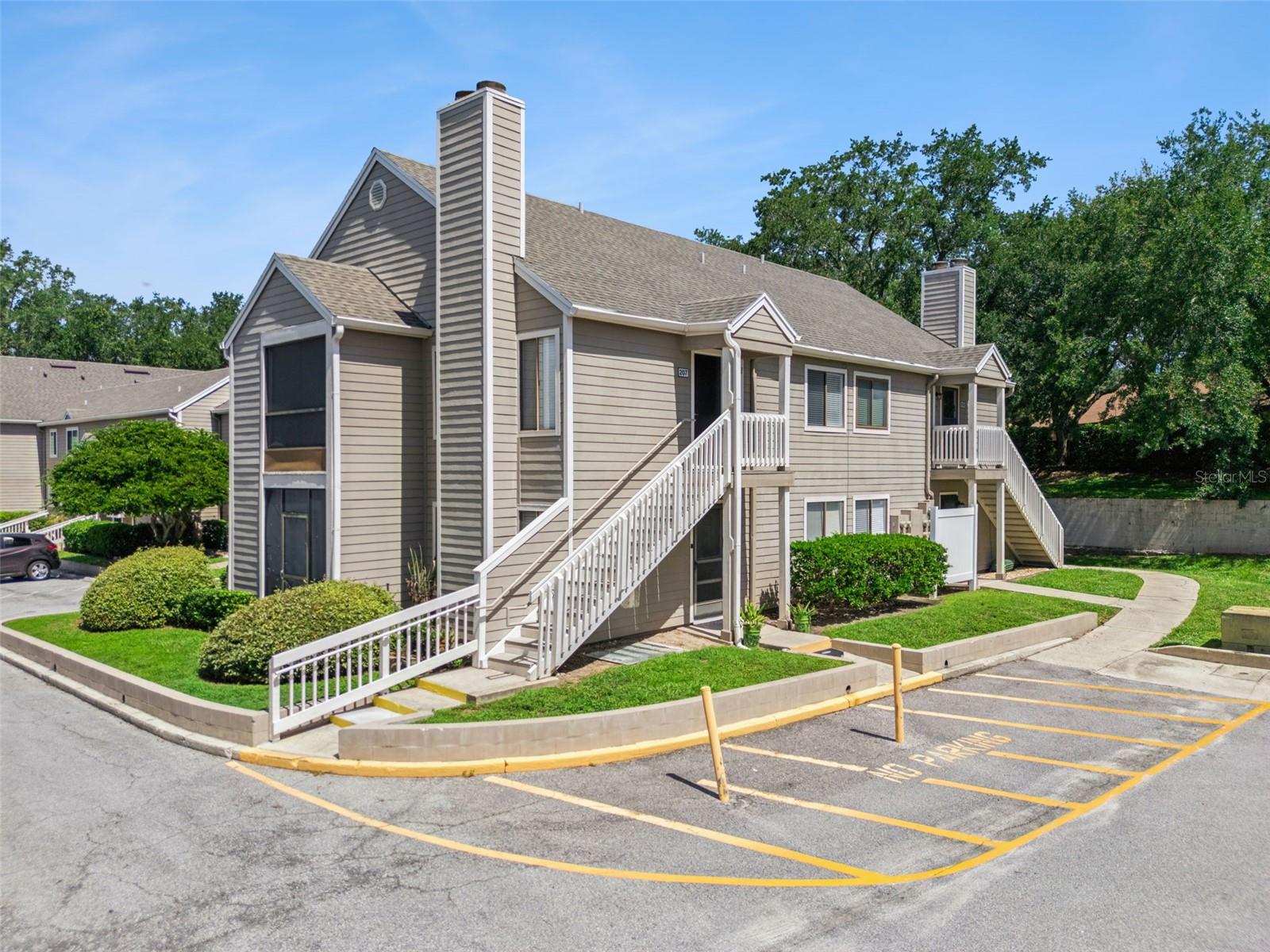 549 SUN RIDGE PLACE Unit 207