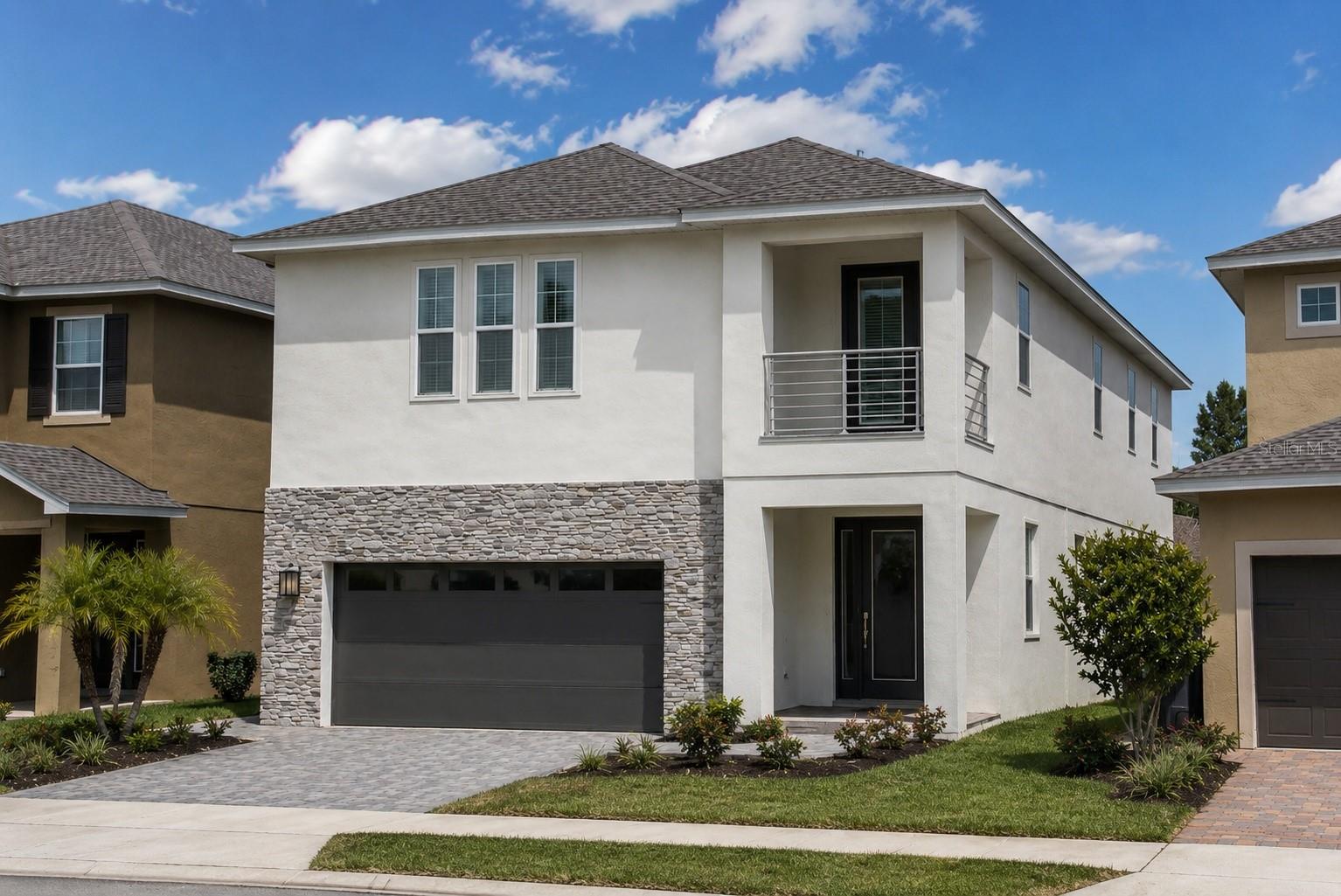481 LASSO DRIVE