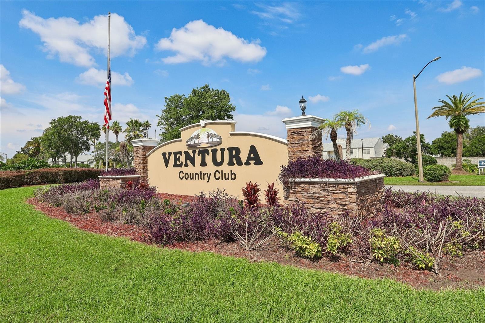 4045 ATRIUM DRIVE Unit U6