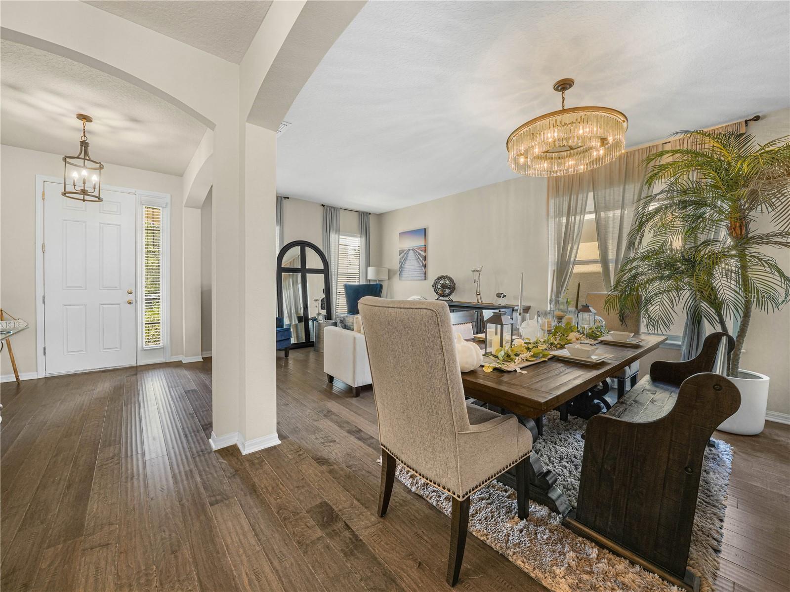 Listing photo 3 for 184 Whirlaway Dr
