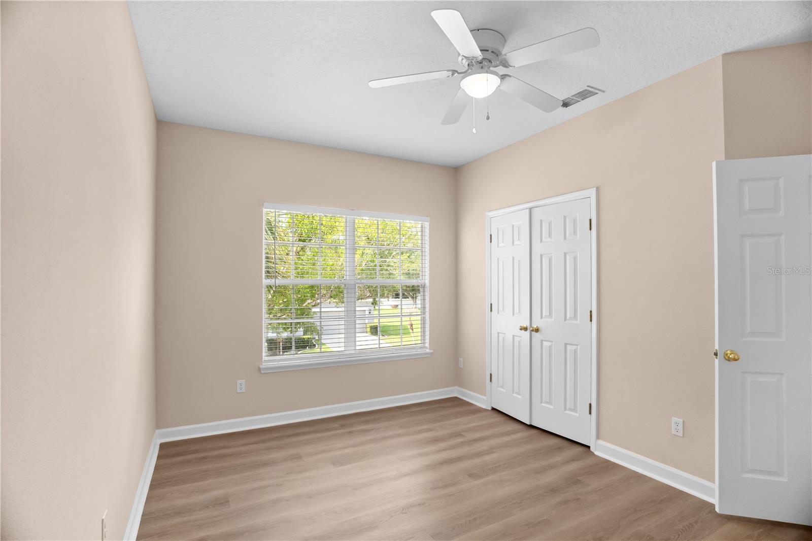 Photo 34