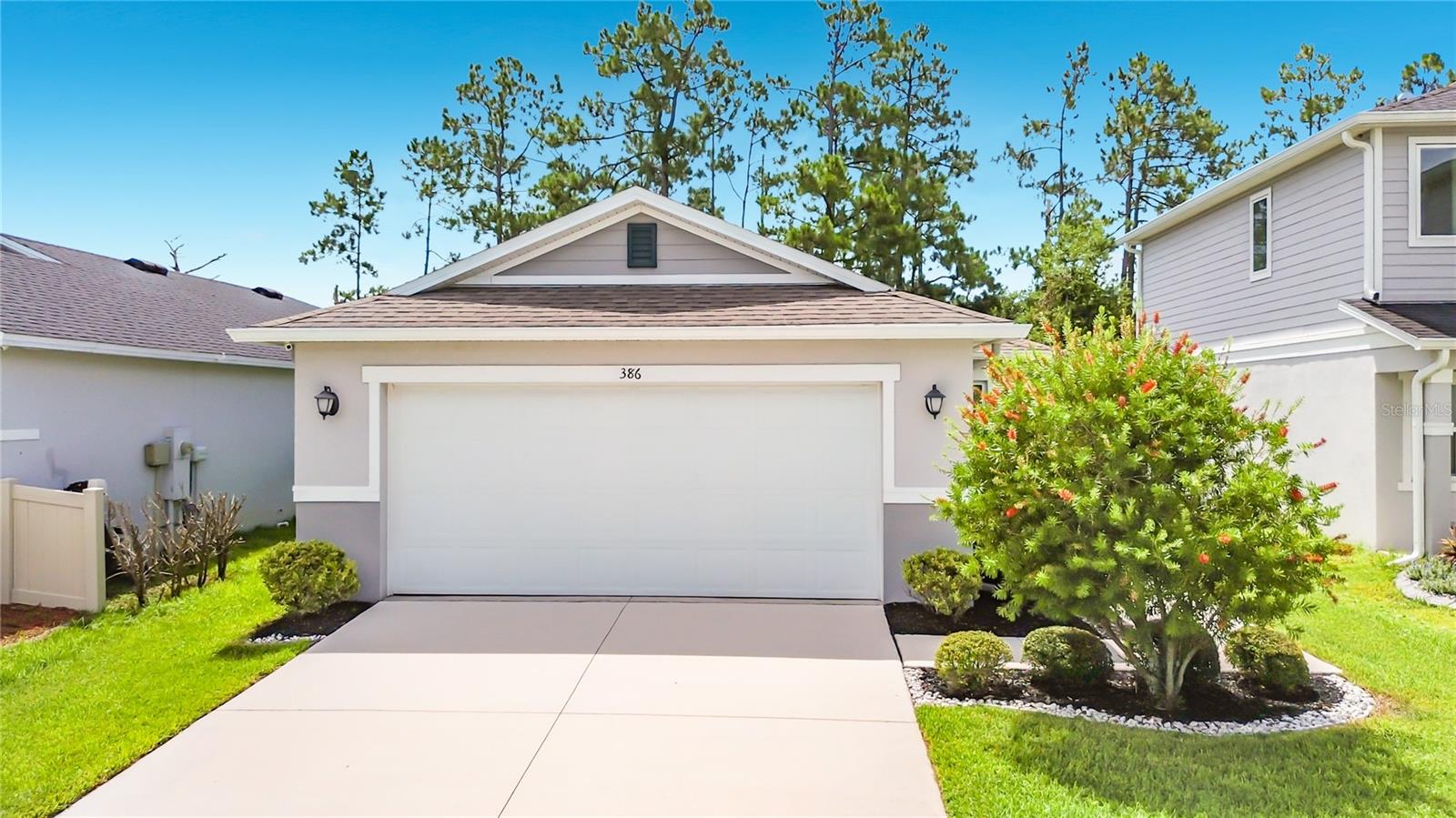 Listing photo 1 for 386 Preserve Pointe Blvd