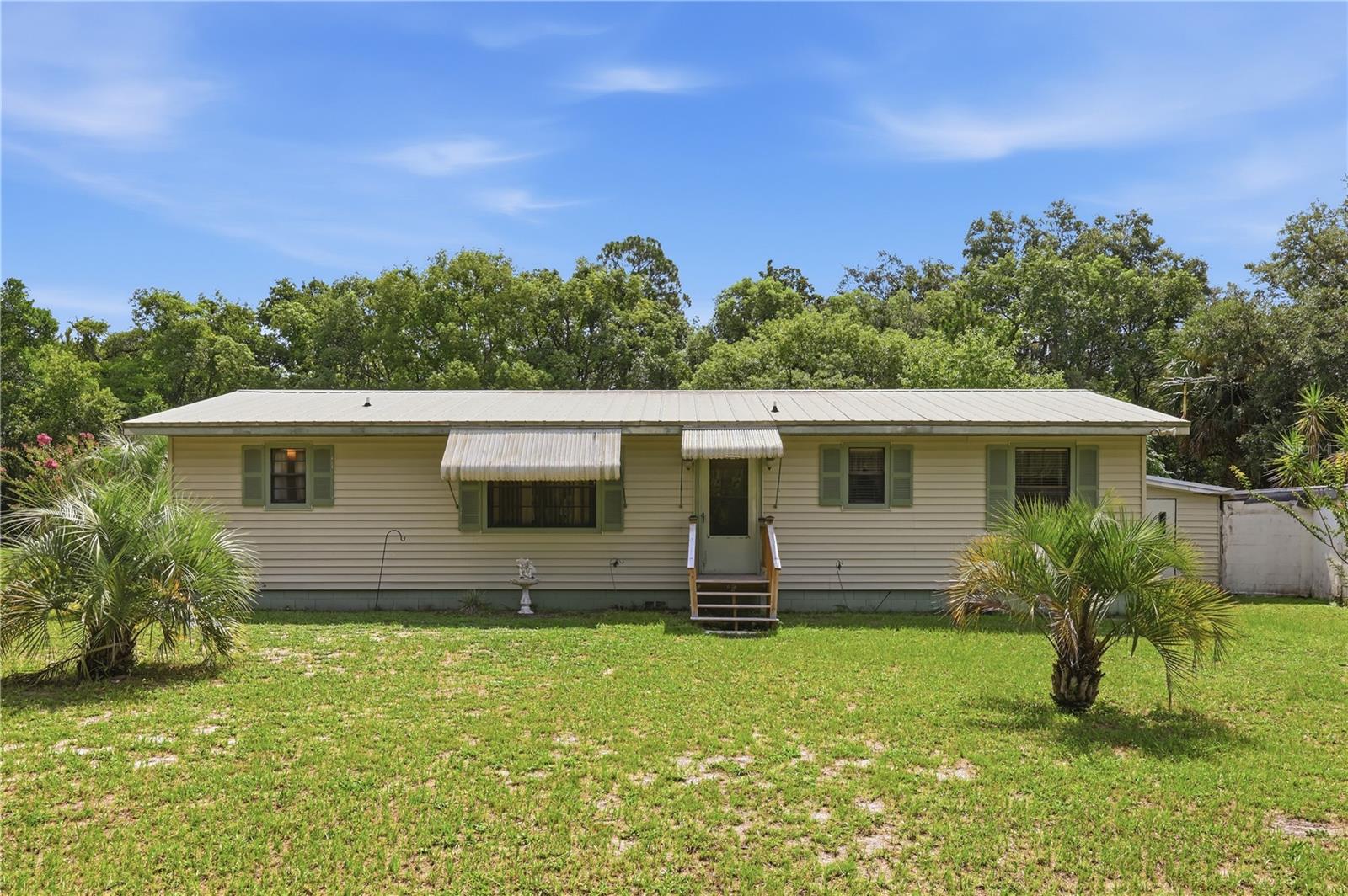 Listing photo 1 for 44144 Dollys Way