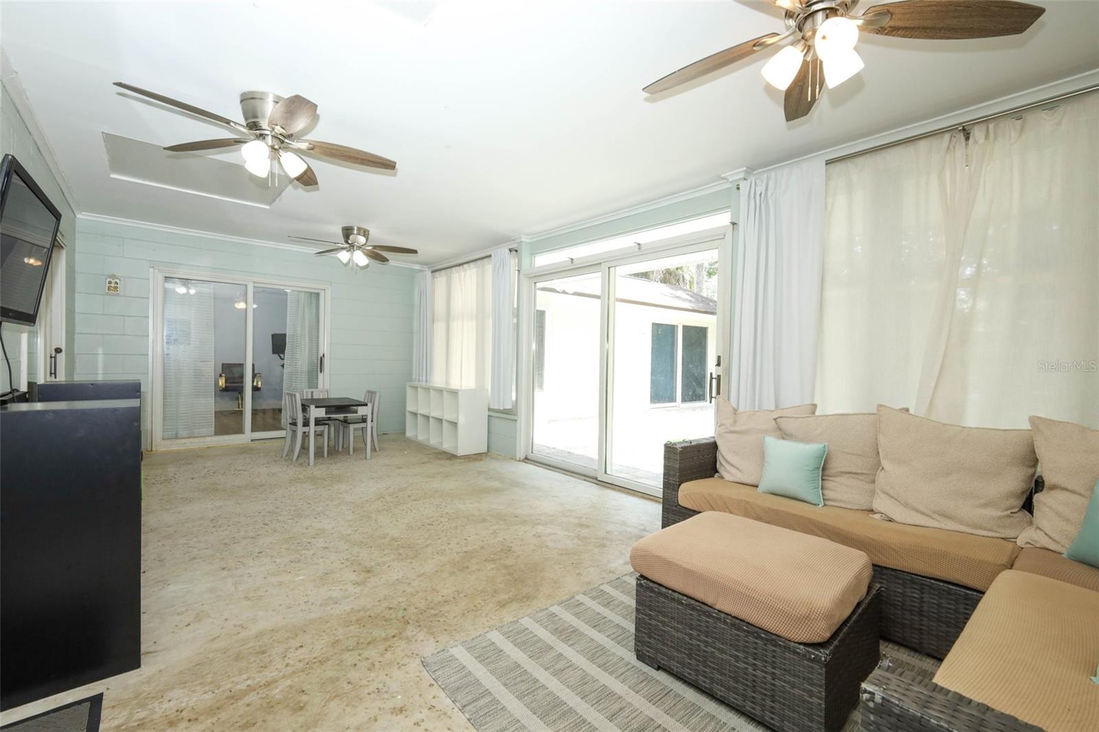 Photo 47