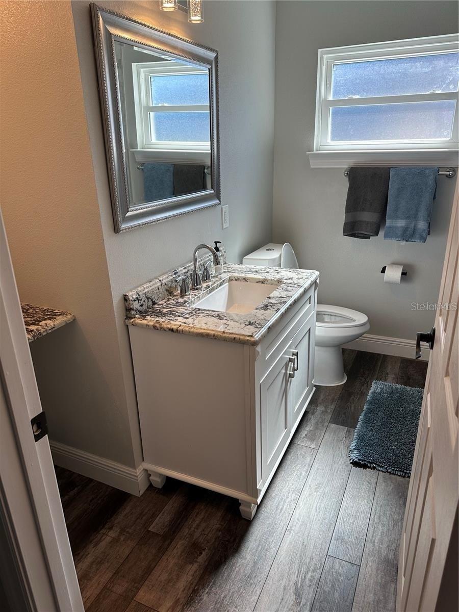 Photo 16