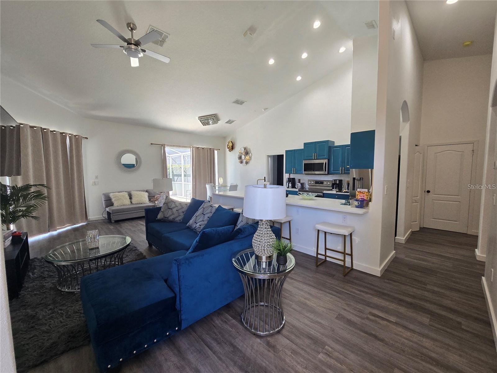 Listing photo 3 for 751 Brunello Dr