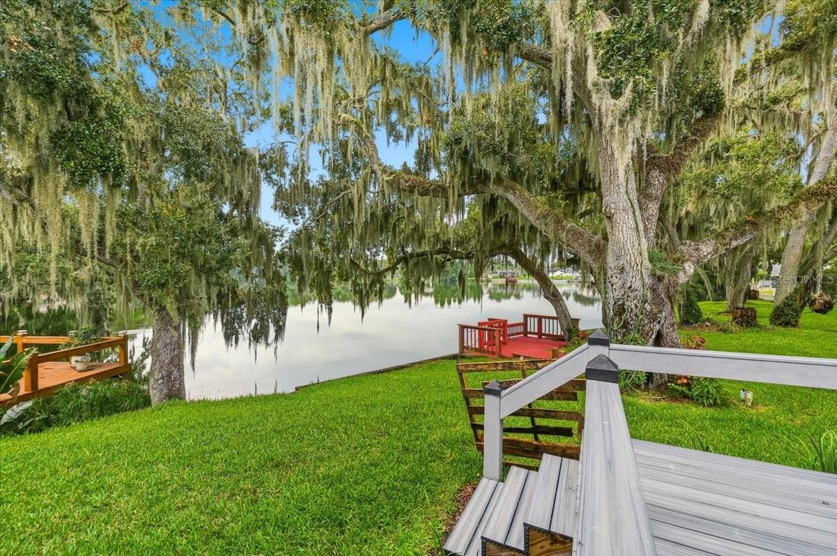 Listing photo 3 for 6760 Lake Clark Dr
