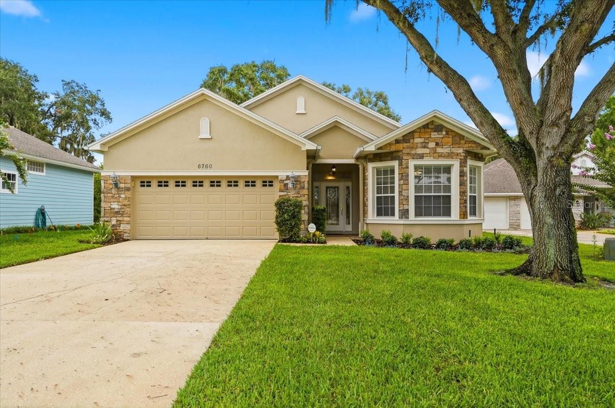 Listing photo 1 for 6760 Lake Clark Dr