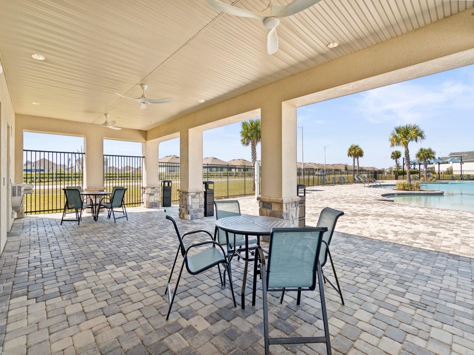 Listing photo 3 for 3968 Giorgio Dr
