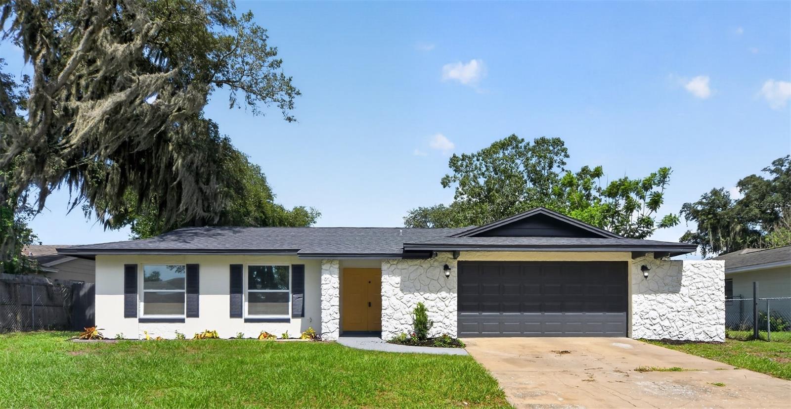 1803 BALSAWOOD COURT
