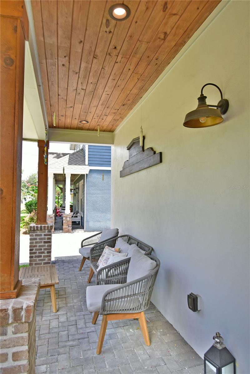 Photo 42