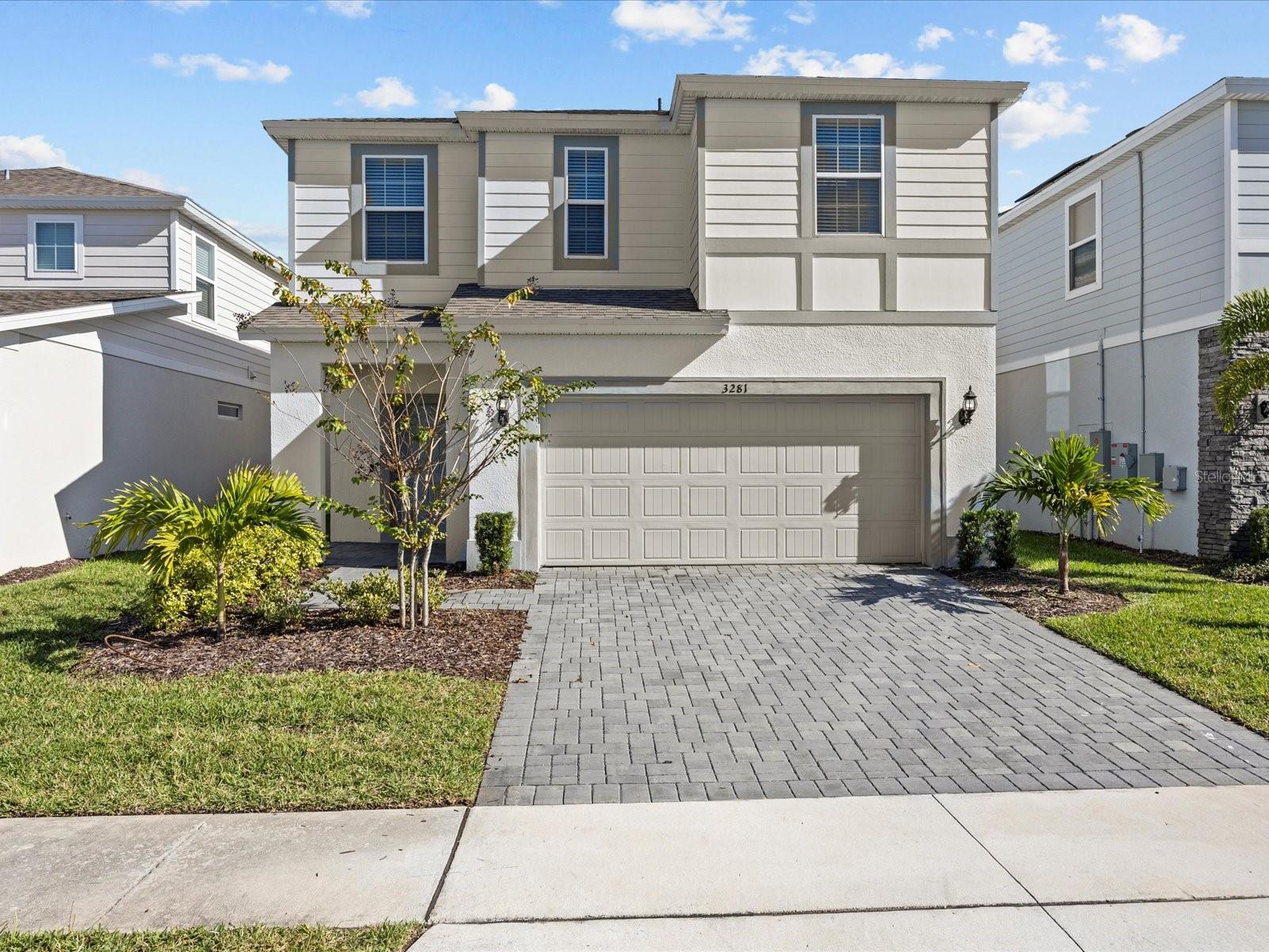 Listing photo 1 for 3281 Lilac Way