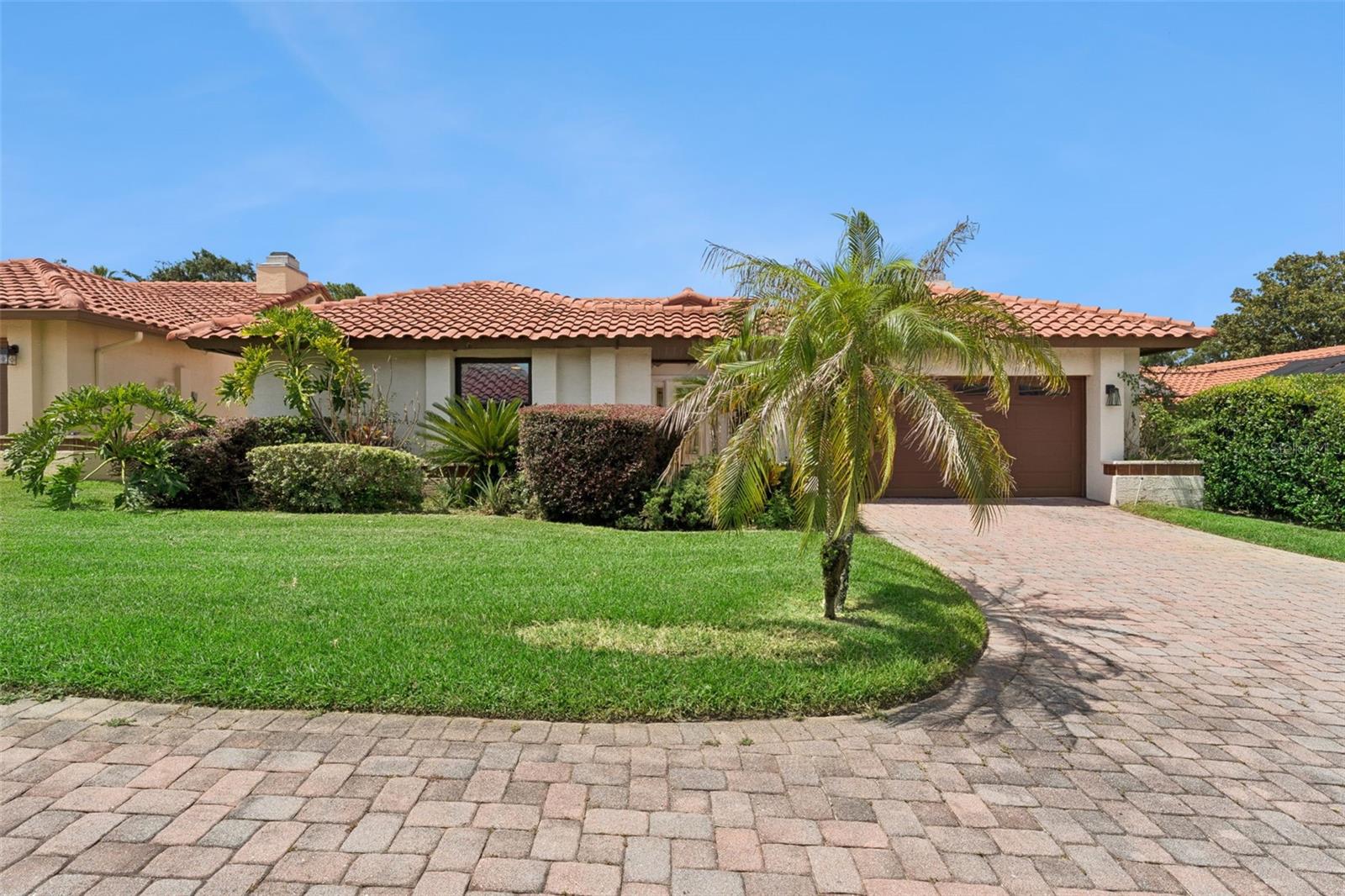 7808 THE ESPLANADE COURT