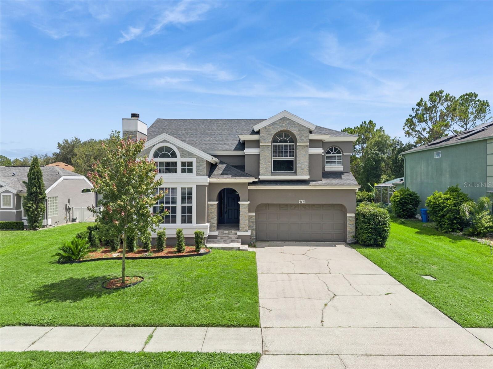 2743 RUNNING SPRINGS LOOP