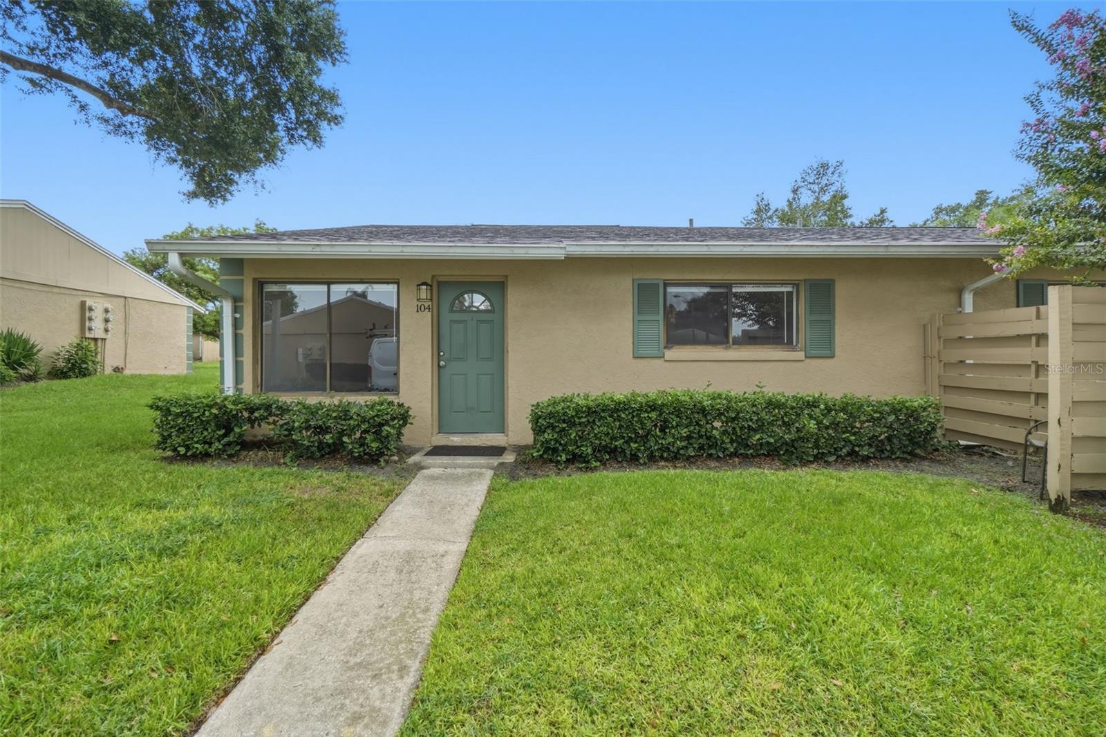 220 CHEROKEE COURT Unit 104