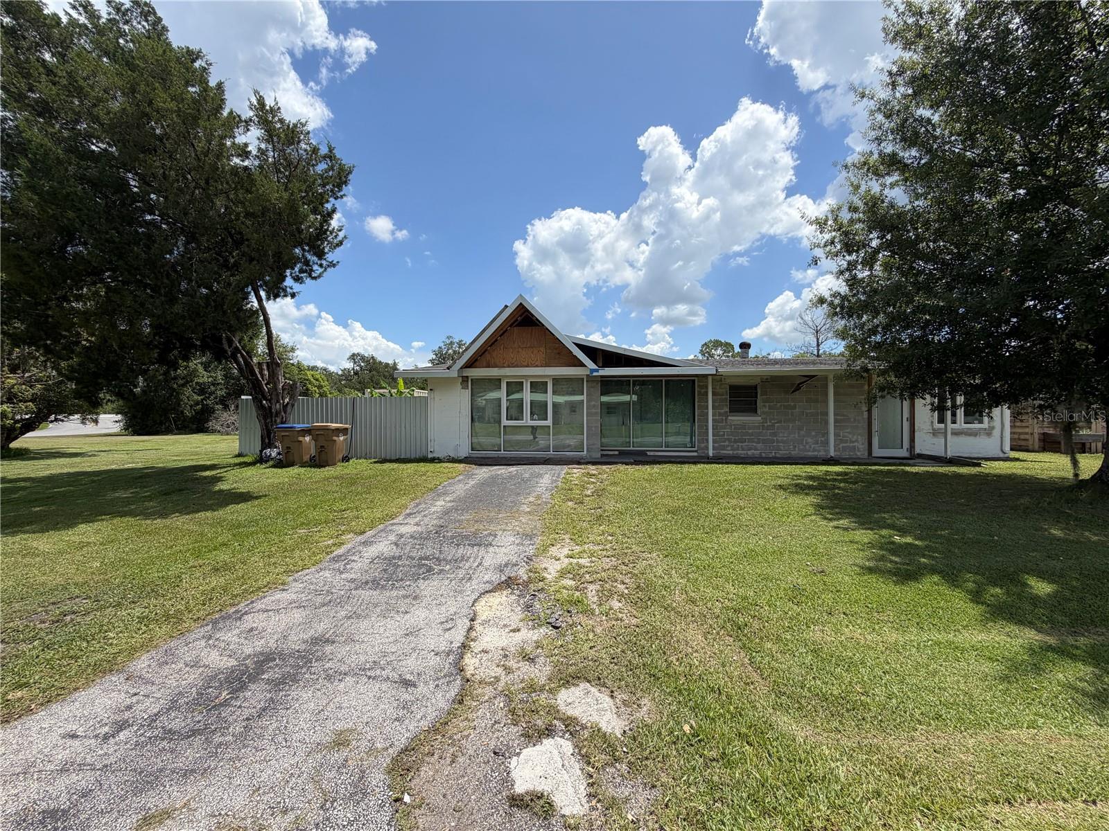 1315 S SHORE DRIVE