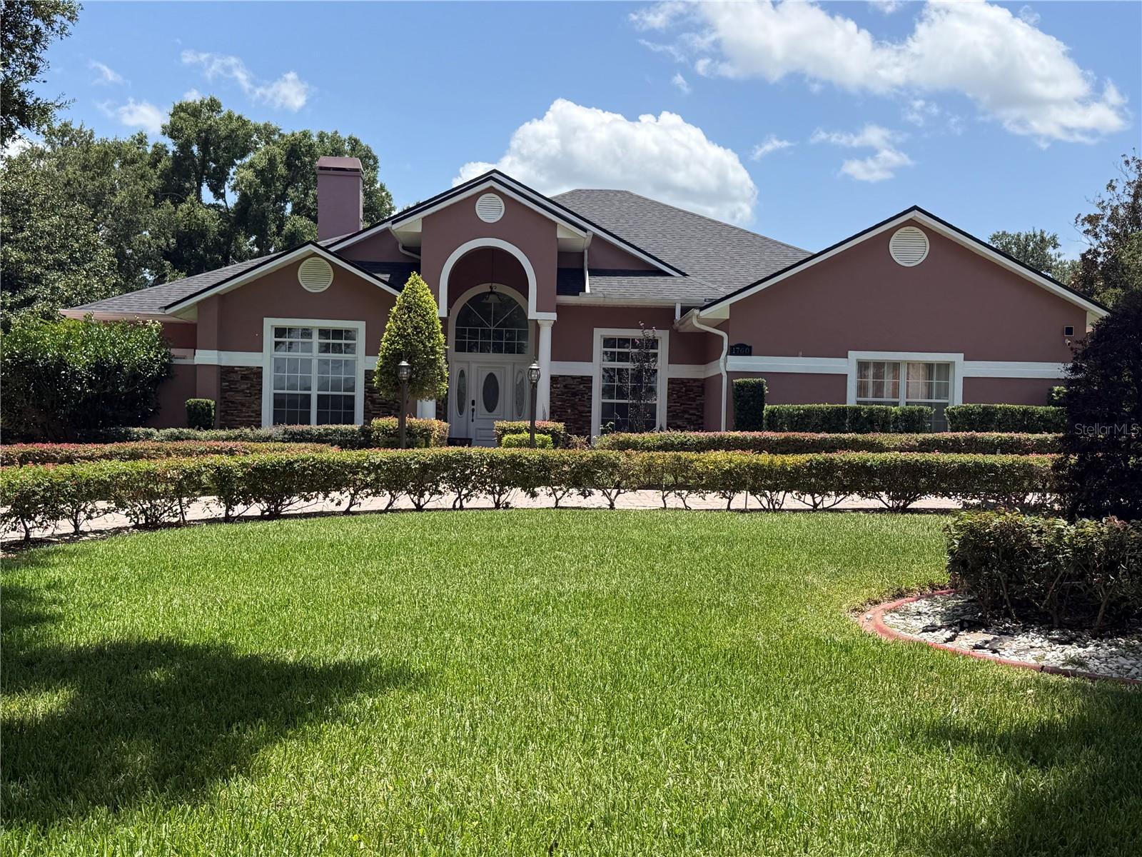 Listing photo for 1760 Lake Terrace Dr
