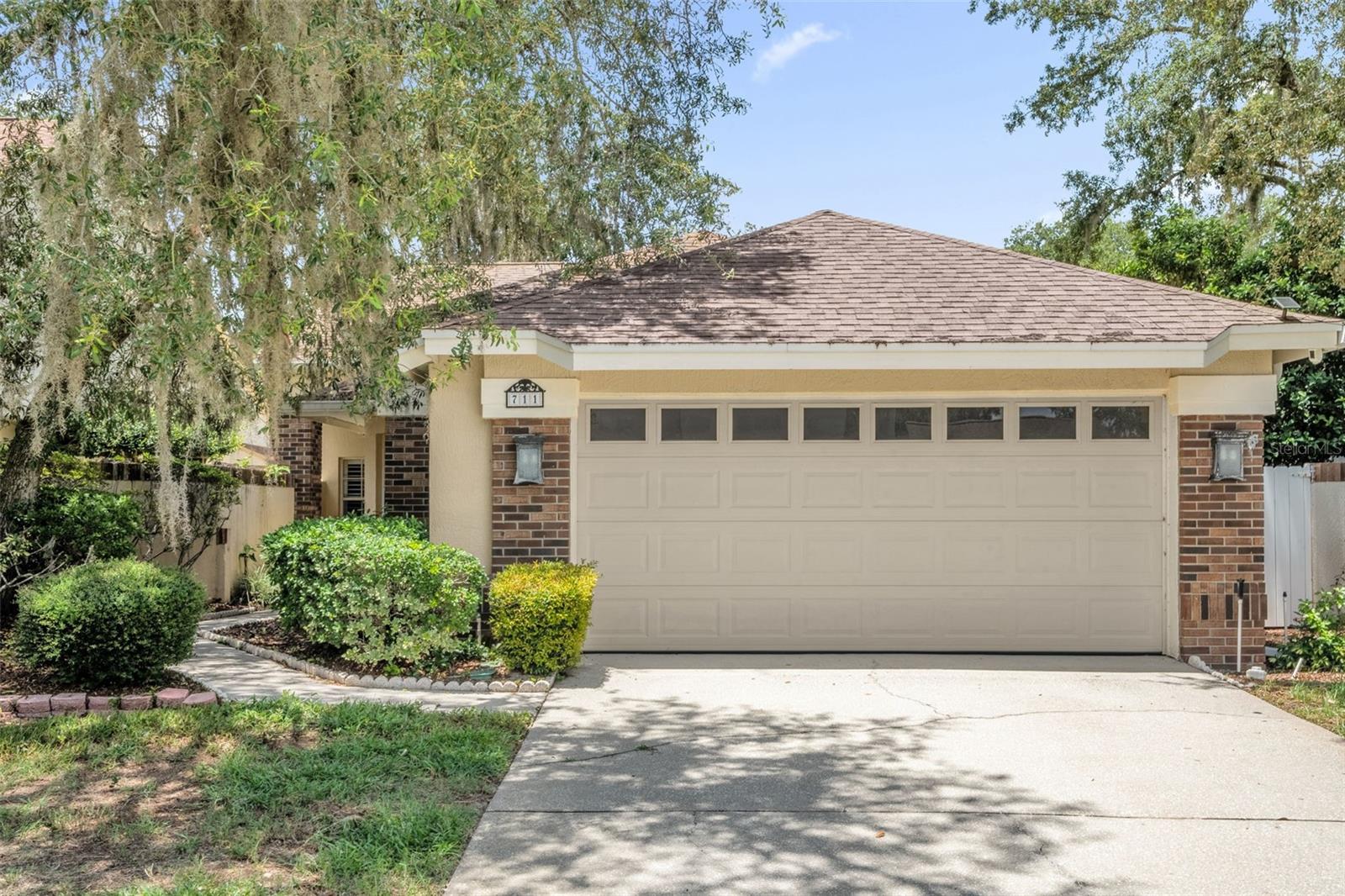 711 ANDOVER CIRCLE