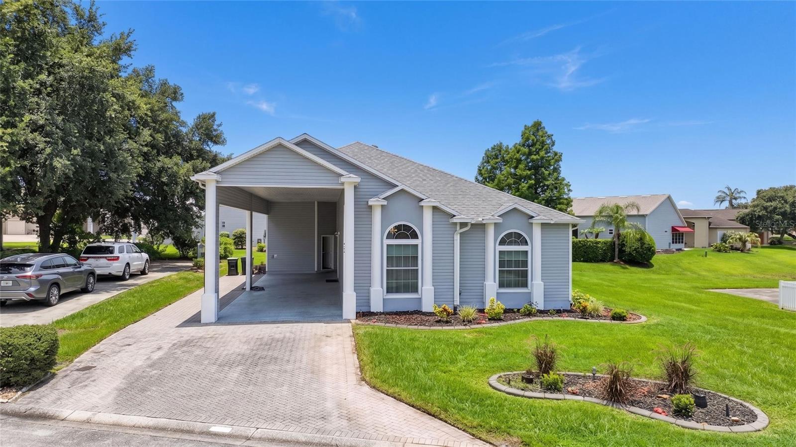 Listing photo 3 for 1097 Caravan Loop