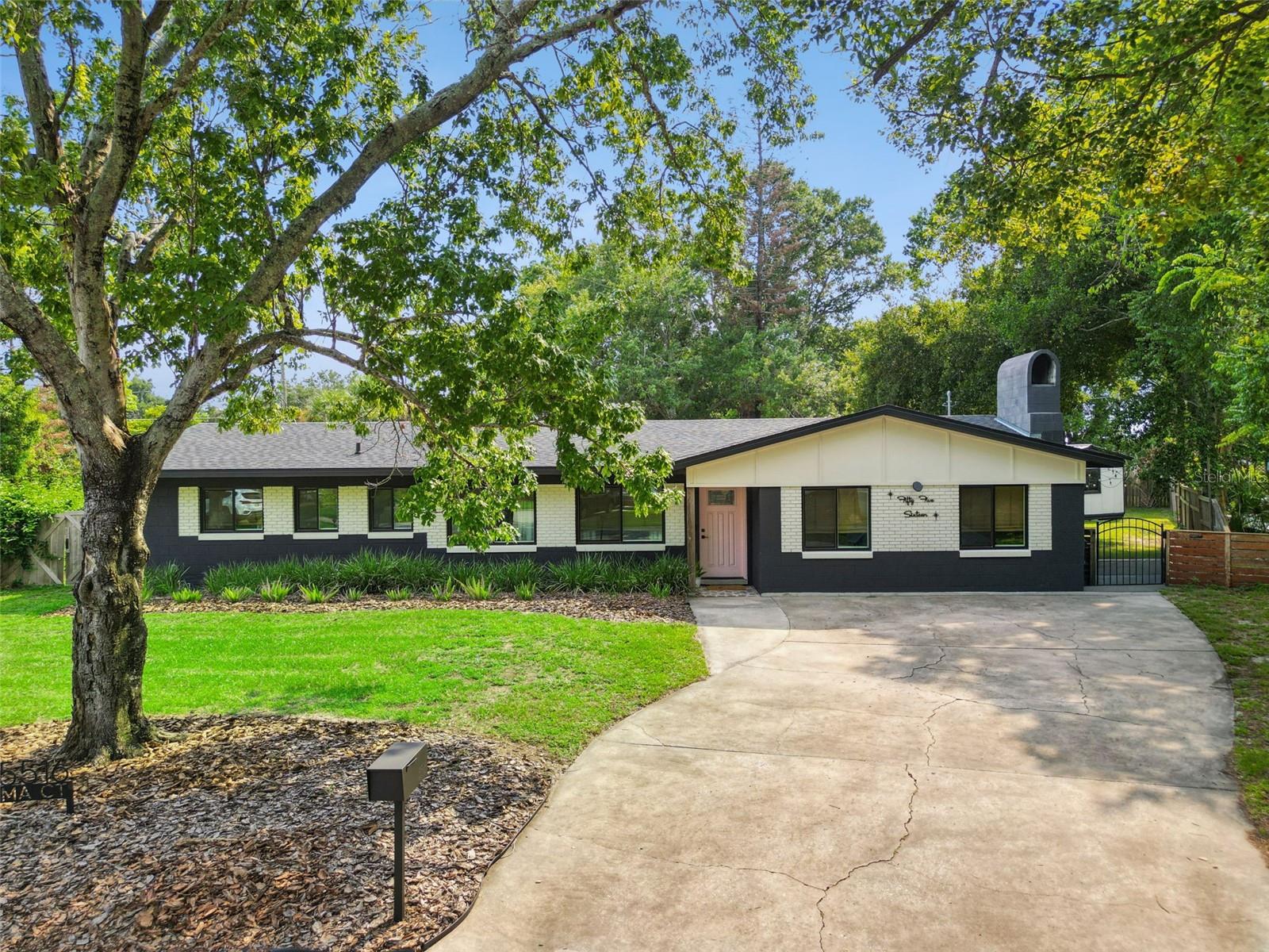 5516 BARMA COURT