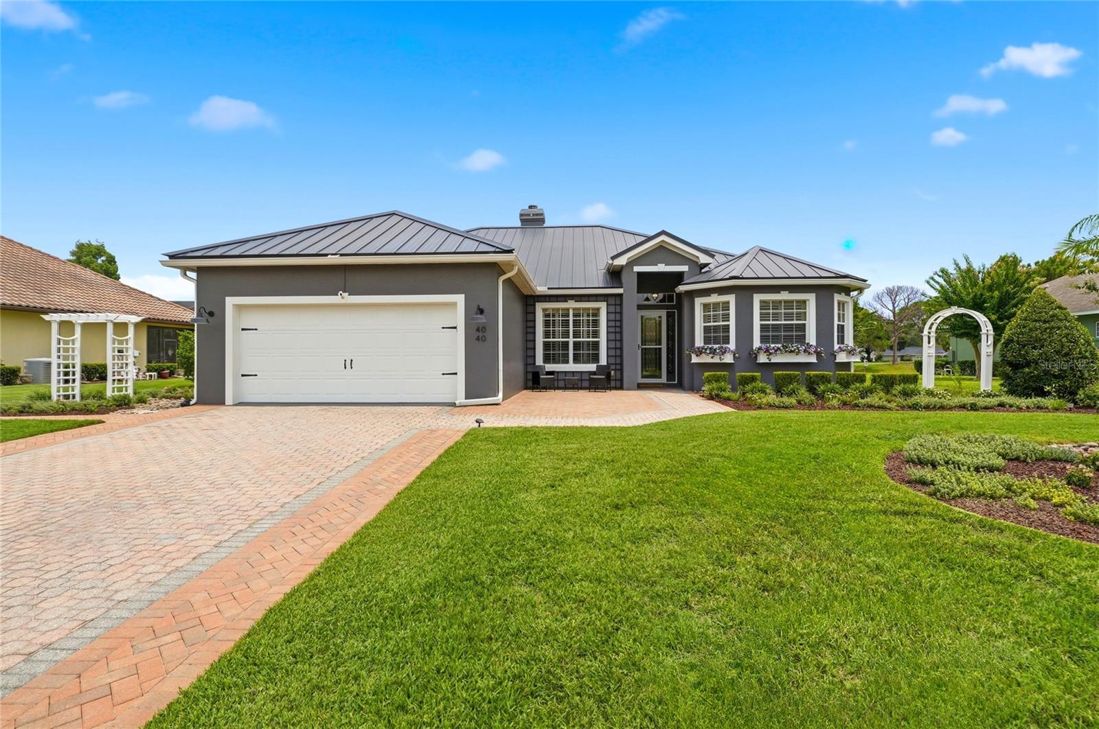 Listing photo 2 for 4040 Palma Ceia Cir