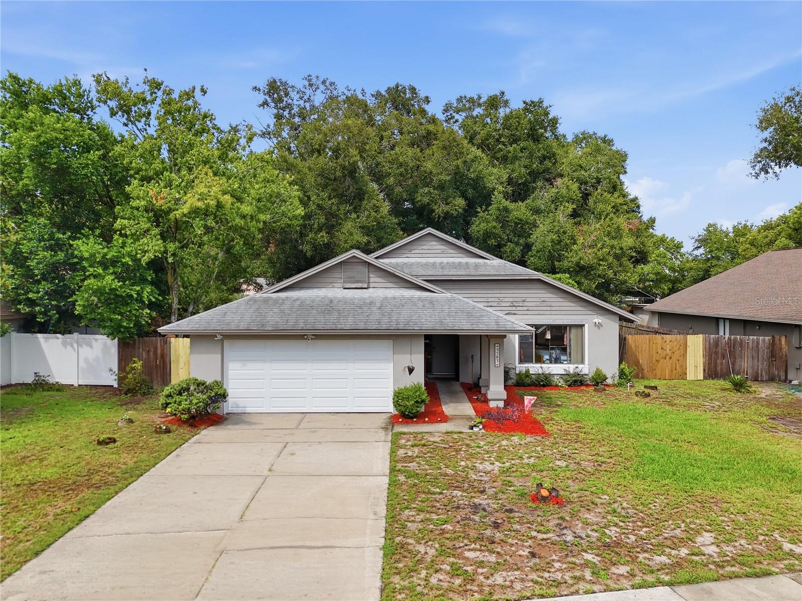 5583 LONG LAKE DRIVE