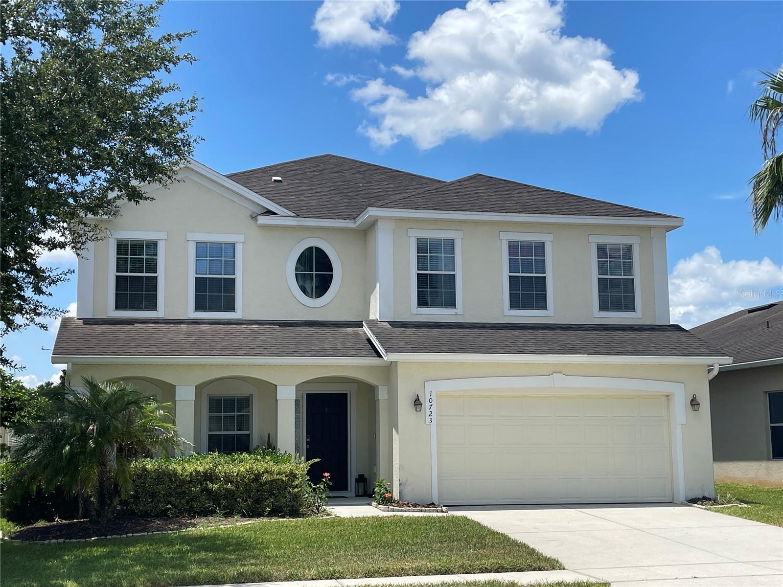 10723 CLOVER WALK DRIVE