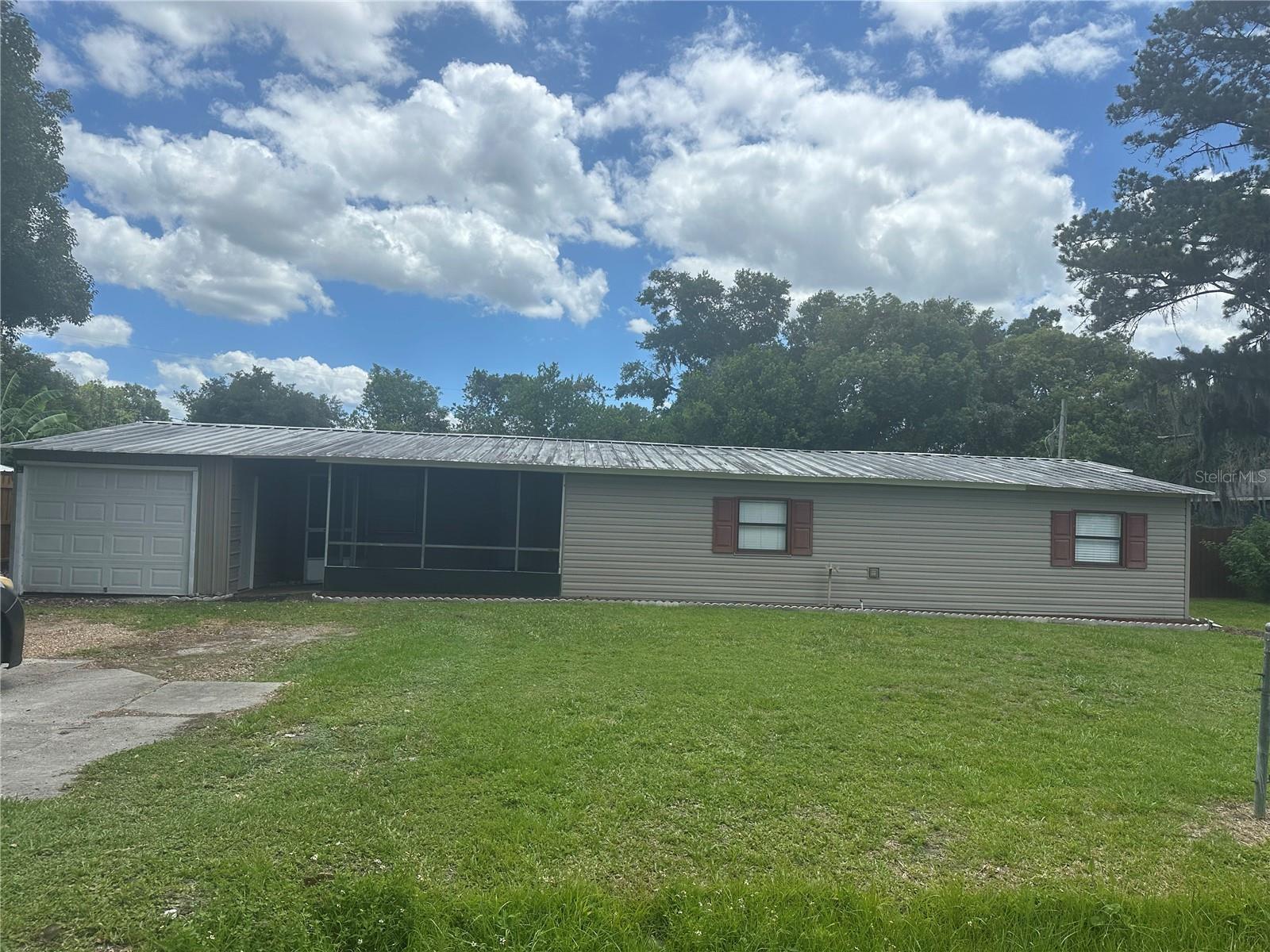 2777 TROPICAL LAKE DRIVE