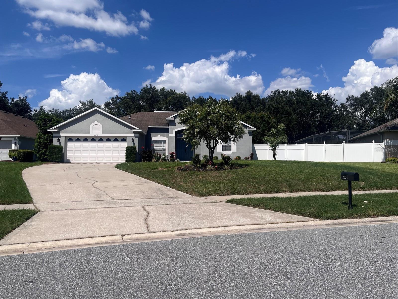 2031 WINTERMERE POINTE DRIVE