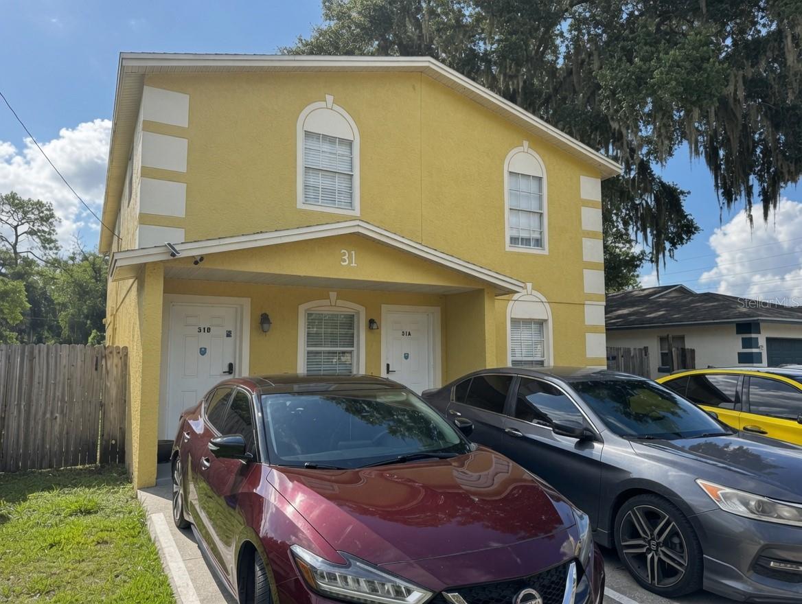 31 DEACON JONES BOULEVARD Unit A & B
