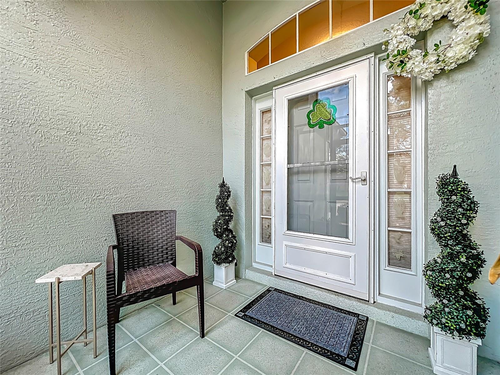 Listing photo 3 for 4334 Hammersmith Dr