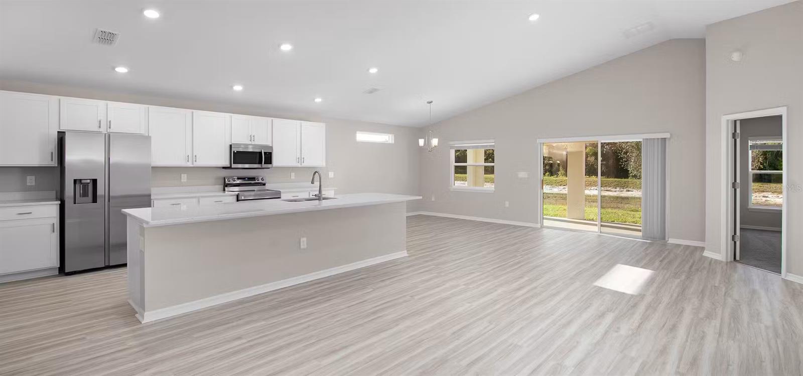 Listing photo 2 for 6873 Sundial Dr