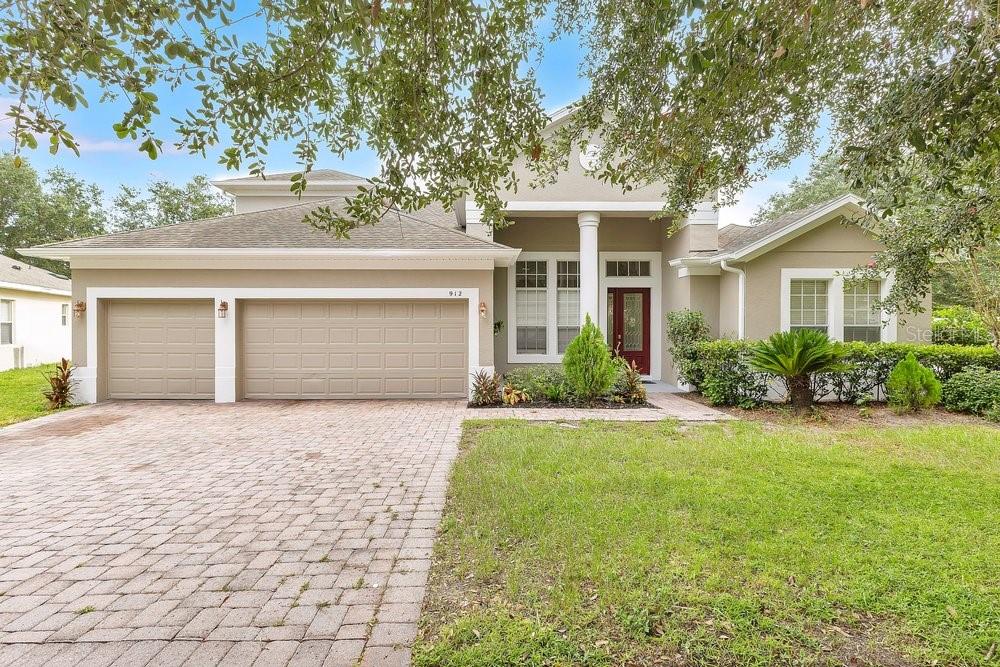 912 HIRE CIRCLE