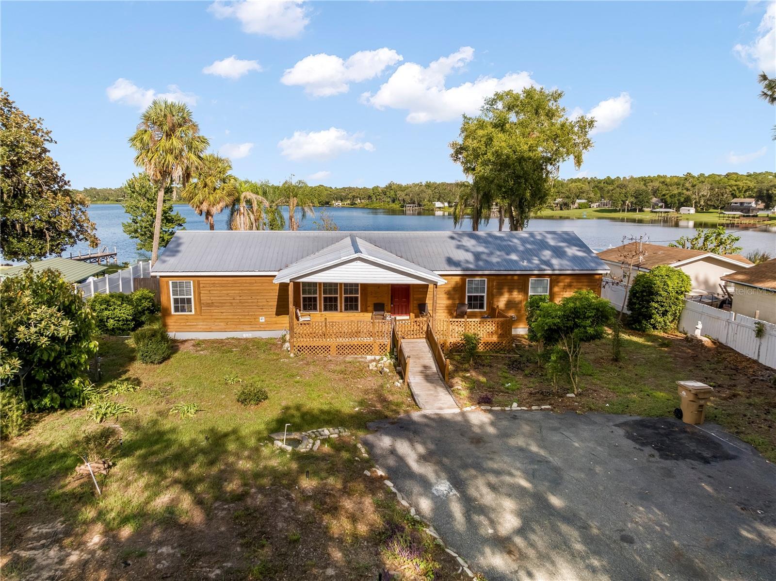 Listing photo 2 for 36112 Lake Unity Rd