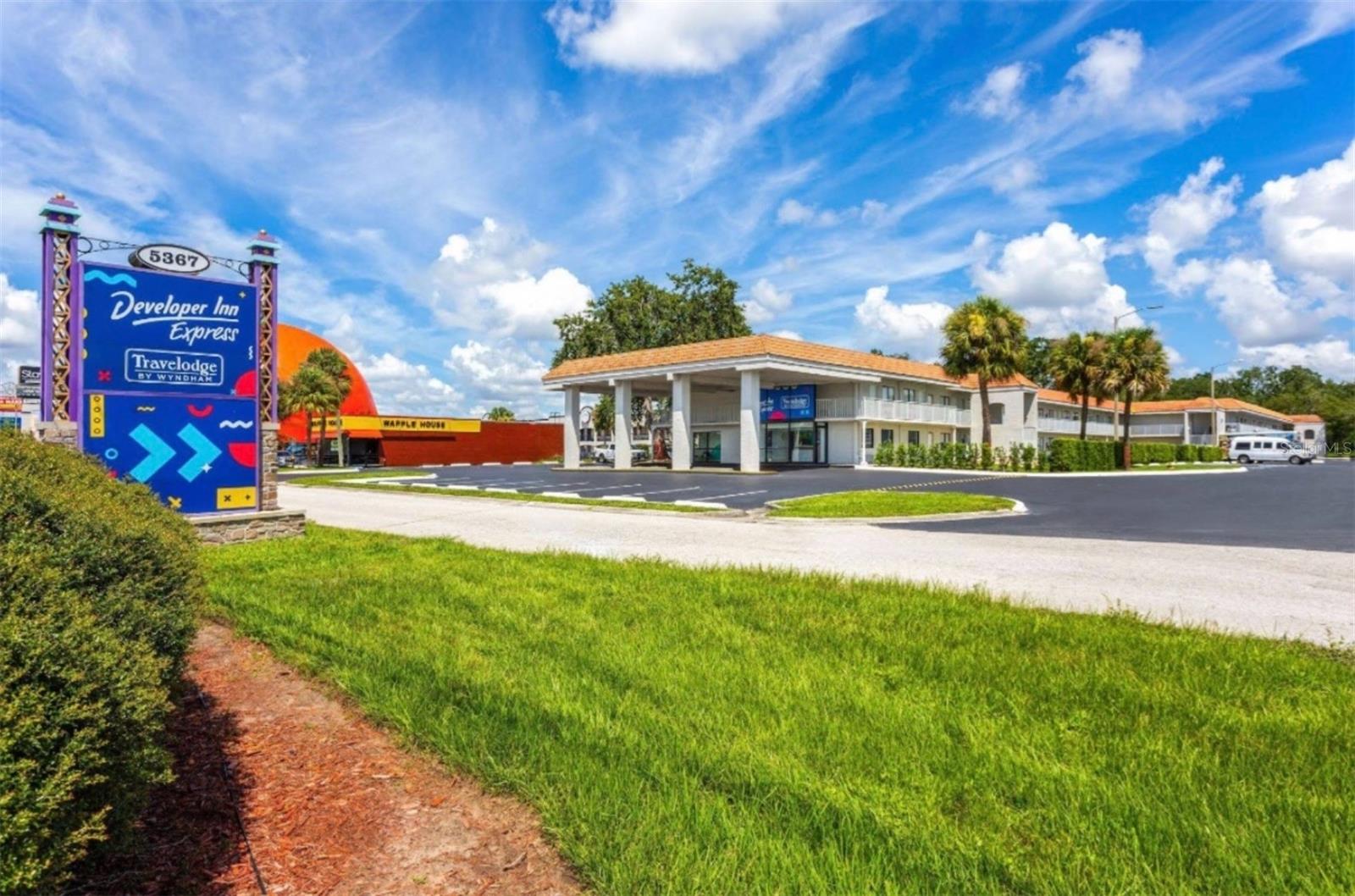5367 W IRLO BRONSON MEMORIAL HWY Unit 1-103