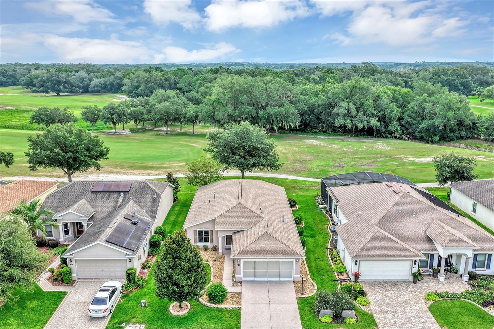 Listing photo 1 for 3601 Arlington Ridge Blvd