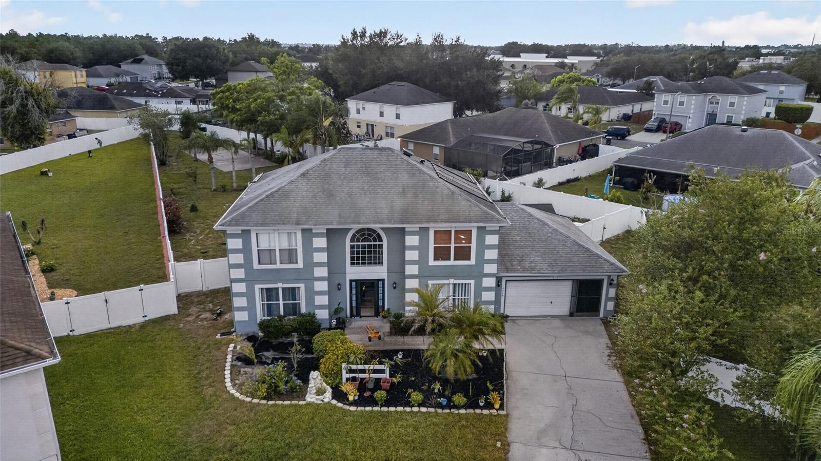 4914 NEWTON COURT