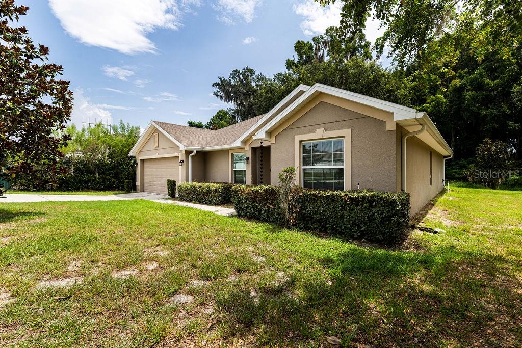 Listing photo for 7830 Sloewood Dr