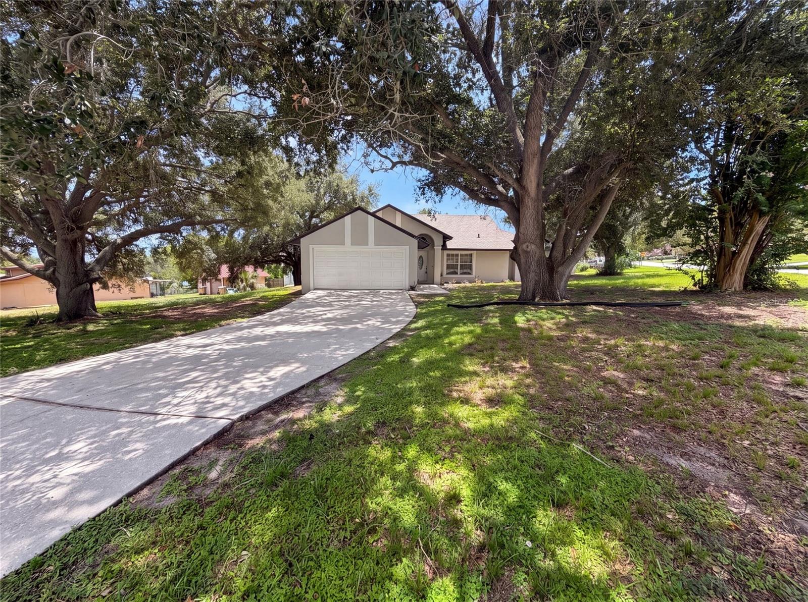 Listing photo 1 for 17802 Jefferson St
