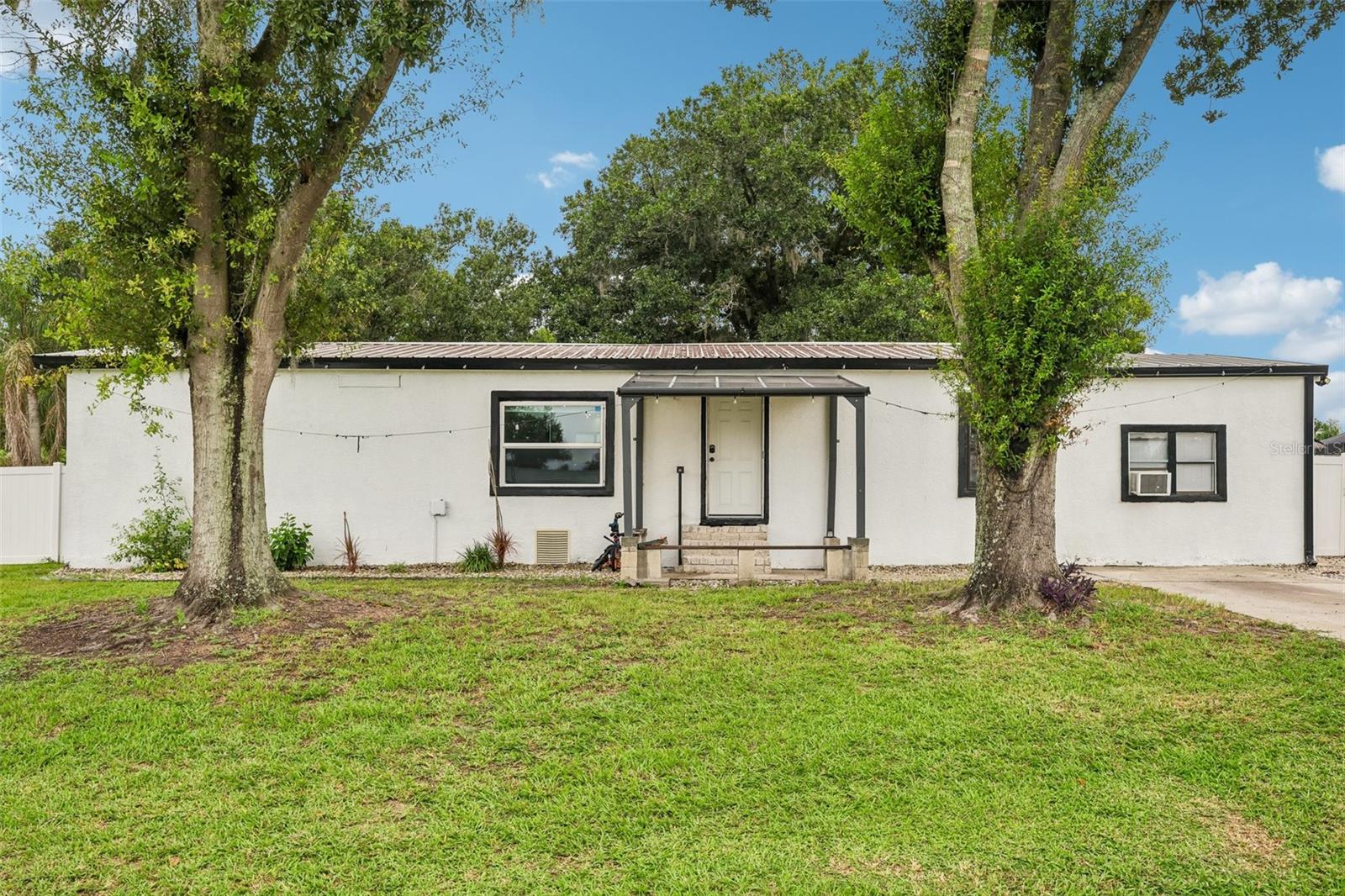Listing photo 3 for 8620 Indian Ridge Trl