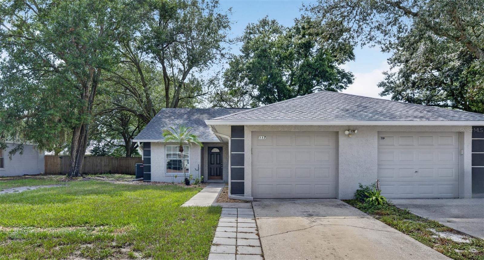 117 SHADY OAK LANE