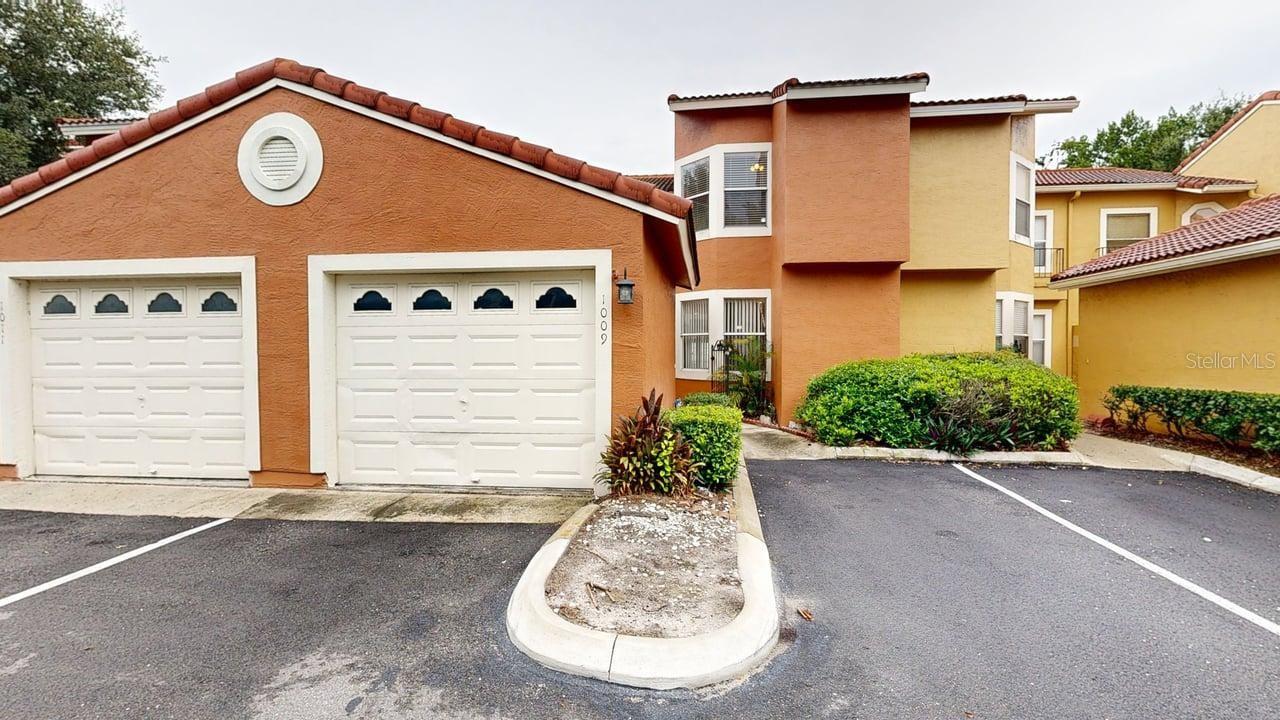 1009 CASA DEL SOL CIRCLE